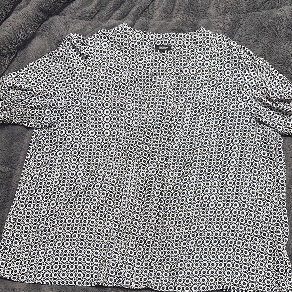 Jones New York Black and Blue Blouse